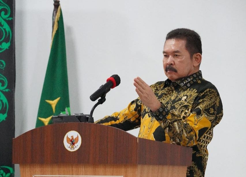 Jaksa Agung saat memberikan arahan di Kejati Jambi. (ist)