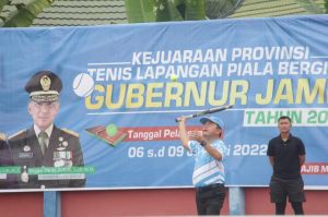 Gubernur Ajak Tingkatkan Prestasi Olahraga Tenis