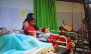 Usai Santap Nasi Kotak, Belasan Orang Dilarikan ke Rumah Sakit