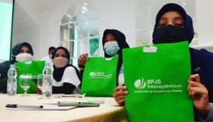 Aturan Baru JHT, Baru Bisa Dicairkan Saat Usia 56 Tahun
