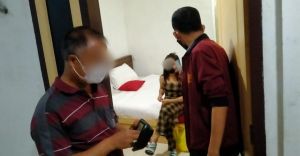 Oknum ASN Terciduk Ngamar dengan Wanita Muda
