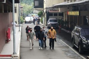 Penyidik Polri Periksa Reza Arap Publik Figur, Kasus Doni Salmanan TPPU