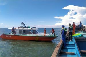 Terjunkan Alat Pencarian Bawah Air Cari KM Sumber Daya di Perairan Pulau Berhala