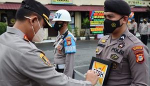 Dua Personel Polisi Dipecat Tidak Hormat 
