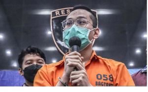 Penyidik Periksa Ibunda Indra Kenz Terkait Uang Rp1 Miliar