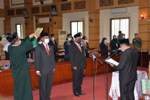Al Haris Lantik Kepala Sekolah Titian Teras dan SMK N 3 Kota Jambi