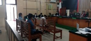 Hakim Kesal, Keterangan Hasanuddin Berbelit Belit