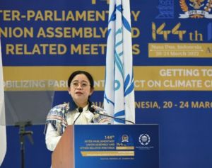 Ketua DPR Harap DK OJK Terpilih Perhatikan Perlindungan Konsumen