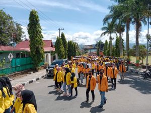 Mahasiswa Kerinci Geruduk Kantor DPRD Kerinci dan Sungai Penuh