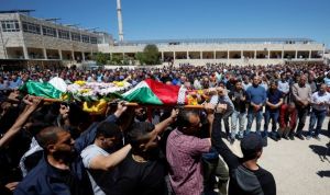 Polisi Israel-Warga Palestina Bentrok di Yerusalem