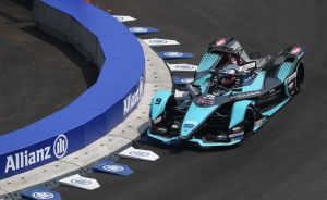 Mitch Evans Juarai Jakarta E-Prix 2022