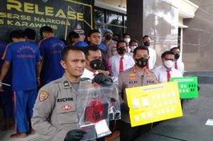 Polisi Ringkus Sebelas Pelaku Pengedar Sabu