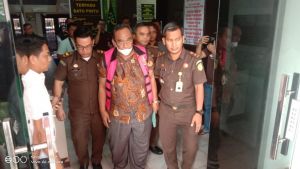 Dakwaan Jaksa, Ismail Ibrahim Disebut Atur Pemenang Tender 