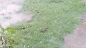   Hujan Es Terjadi di Kerinci