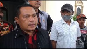 Mantan Kades Sakean Lapor Polisi Tak Terima Disebut 