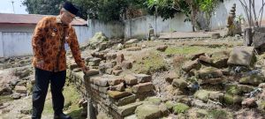 Candi Solok Sipin di Legok Tak Terawat
