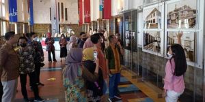 Forweb Jambi Jelajahi Museum Bank Indonesia