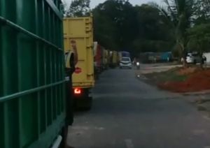Macet Lagi, Aktivitas Angkutan Batu Bara Dihentikan Kembali