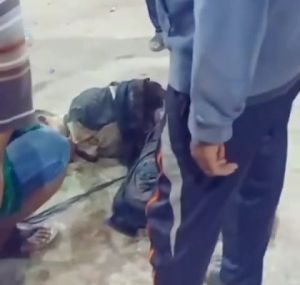 Anggota BPD Kedapatan Mencuri Babak Belur Dihajar Massa, Diduga Kecanduan Judi Slot