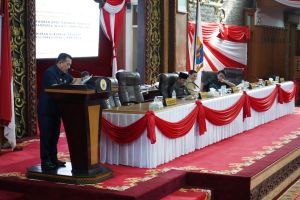 Gubernur Al Haris Jawab Pemandangan Umum Fraksi-fraksi DPRD Provinsi Jambi