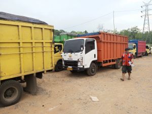 Warga Jadi Korban Kecelakaan Angkutan Batu Bara, Jalan Talang Gulo Diblokir