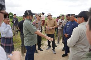 Sekda Sudirman Ungkap 8 Rumah Warga Aurduri Terdampak Pembangunan Jalan Khusus dan Stockpile PT SAS