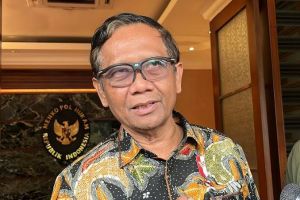 Ganjar Dilaporkan ke KPK, Mahfud: Tenang-Tenang Saja Dia