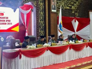DPRD Provinsi Jambi Terima Nota Pengantar Ranperda Perubahan APBD 2024