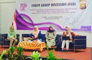 Komisioner KI Jambi Bicara Peran Perempuan Dalam FGD FJP Sonsomg Pilkada 2024