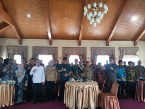 Pantau Persiapan Pilkada di Tanjabtim, Pjs Gubernur Sudirman Minta Aparat Kawal Distribusi Logistik