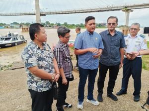 Tiang Jembatan Aurduri Ditabrak Lagi, Dewan Segera Keluarkan Rekomendasi