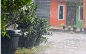 Waspada, Jambi Berpotensi Diguyur Hujan Disertai Petir