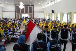 Lepas JCH Kloter 13, Wagub Sani: Jaga Fisik, Mental dan Kesehatan