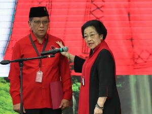 Sesuai Prediksi, Mega Tunjuk Hasto Kembali Jadi Sekjen PDIP