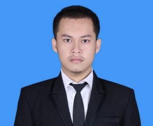 Lolos Ujian Profesi Advokat, Arnold Siap Mengabdi Sebagai Pengacara