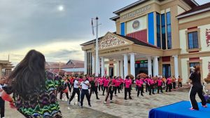 Ditpolairud Polda Jambi Olahraga Bersama Instansi Maritim Tingkatkan Solidaritas 