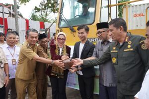 Sekda Sudirman Lepas Ekspor 36 Ton Pinang Senilai Rp1,3 Miliar ke Bangladesh