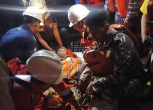 Dihantam Gelombang Tinggi, Kapal Pompong Tenggelam di Perairan Selat Berhala