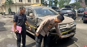 Pajero Sport Seruduk Pagar Mapolda Jambi, Pengemudi Positif Narkoba