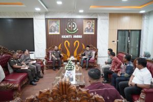 DPRD Tanjabtim Kunjungi Kejati Jambi, Bahas Perlindungan Hukum Bagi Guru