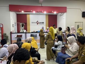 ATM dan m-Banking Masih Lumpuh, Dirut Bank Jambi: Kami Mohon Maaf Pada Nasabah