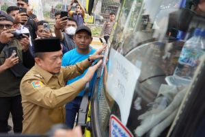 Gubernur Al Haris Lepas Mudik Gratis Untuk Ratusan Warga Jambi dan Mahasiswa di Perantauan