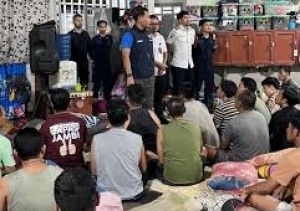 Blok Hunian Dirazia Buntut Video Diduga Napi Lapas Klas IIA Jambi Nyabu, Petugas Temukan 15 Ponsel