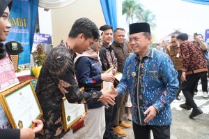 Gubernur Al Haris: Pengusaha dan Pekerja, Satu Kesatuan yang Tak Bisa Dipisahkan