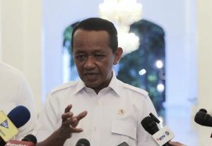 Bahlil Tegaskan Minyak dan LPG Subsidi Tak Naik